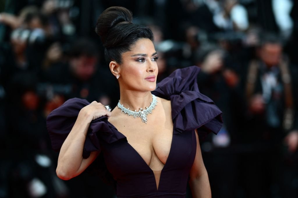 CASSIUS Gems: 22 Times Salma Hayek Was A Sultry Goddess On Instagram