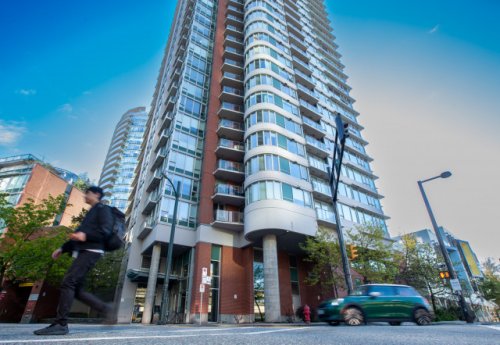 Illegal Airbnb operator loses bid to rejoin Vancouver short-term rental market (BC)