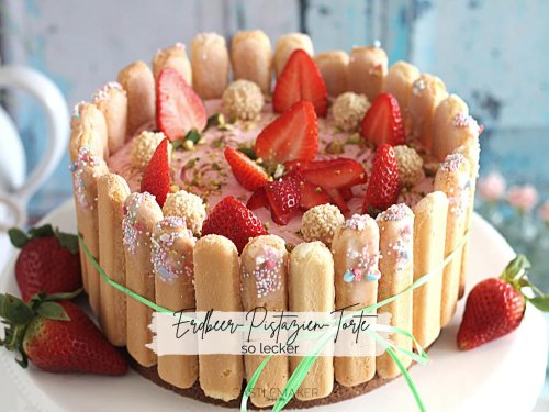 Super leckere Erdbeer-Pistazien-Torte als Wickeltorte « Castlemaker Food & Lifestyle Magazin