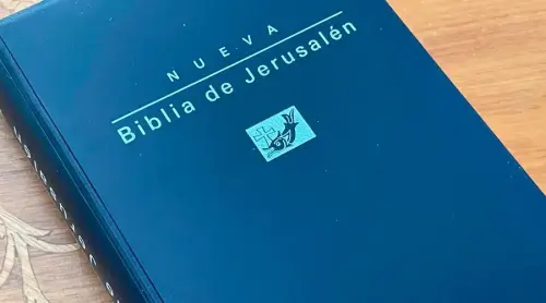Spanish Jerusalem Bible changes 'fishers of men' to 'fishers of persons'