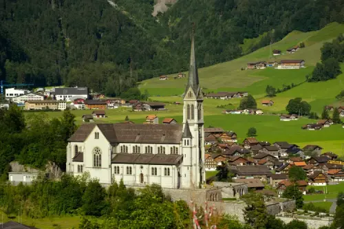 Swiss bishops' Synod report: Catholic Church denies equality to women and excludes LGBT people