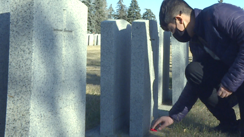 Age connects students and veterans as poppies laid on Calgary graves in remembrance