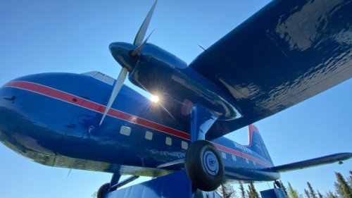 Survivor recalls crying during the flight to Yellowknife residential school on a plane packed with students | CBC News