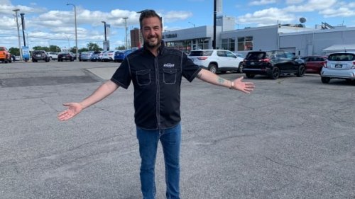 Dealerships scramble to find new vehicles as inventory crisis deepens | CBC News