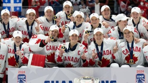 Serdachny scores overtime winner as Canada edges U.S. for women's hockey worlds gold