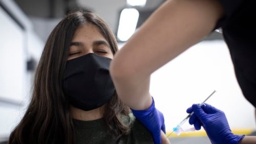 City of Toronto steps up efforts to vaccinate North York residents against COVID-19 | CBC News