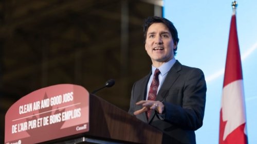 Bill C-21 being reviewed to ensure it doesn't affect hunting rifles, shotguns, says Trudeau