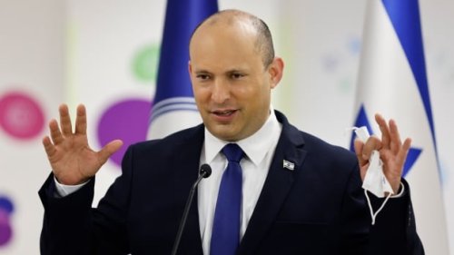 Israel to offer COVID-19 booster vaccine shot to citizens over 60 | CBC News