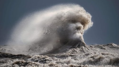 'Blown away:' Ingersoll, Ont., photographer captures more than just a storm in 'perfect' shot