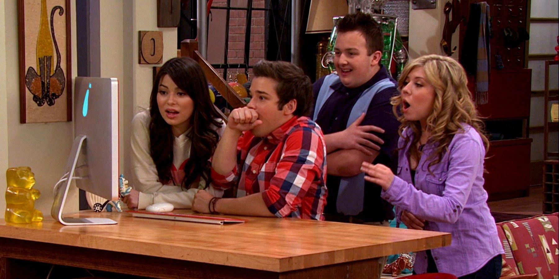 iCarly: 6 Essential Episodes to Watch Before the Paramount+ Revival
