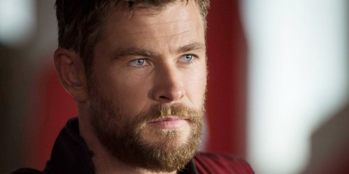 A Very Jacked Chris Hemsworth Spars With His Son on the Set of Thor 4