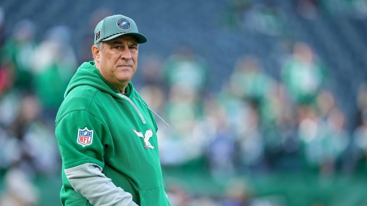 Super Bowl 2025: Chiefs' Patrick Mahomes' 8-0 record vs. Vic Fangio does not matter, but his performance does