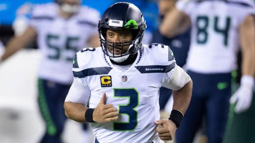 Russell Wilson trade winds: Bears' top QB priority is acquiring Seahawks superstar, per report