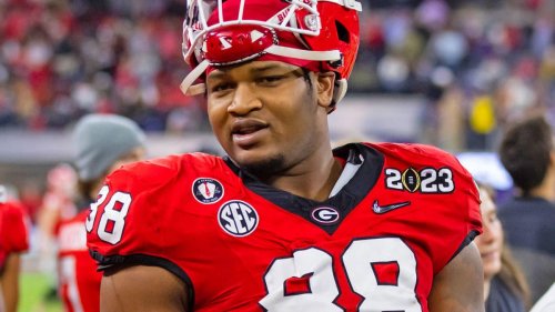 2023 NFL Three-Round Mock Draft: Patriots, Giants trade back, add more picks; Jalen Carter falls into 20s