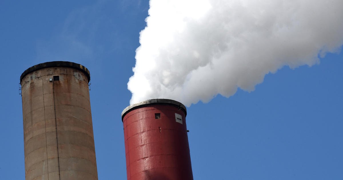 Supreme Court limits EPA's authority to regulate power plants' greenhouse gas emissions