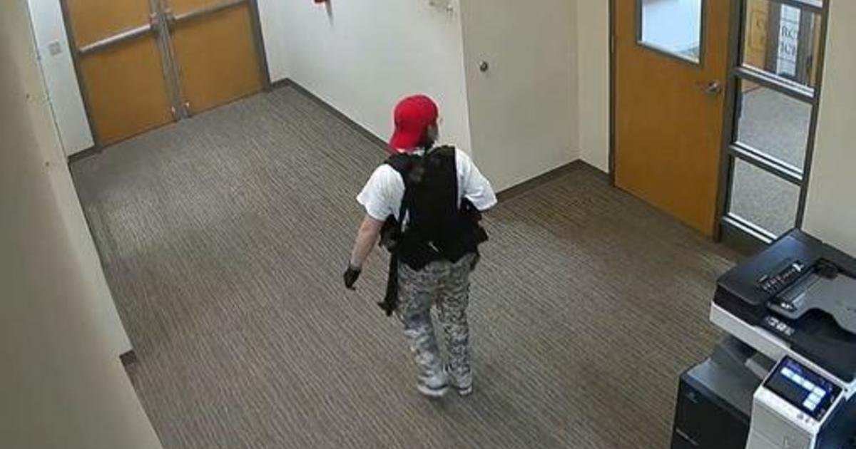 Police release video showing Nashville shooter breaking into the school