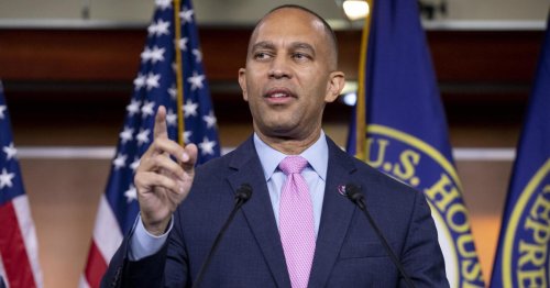 Hakeem Jeffries elected House Democratic leader in historic first