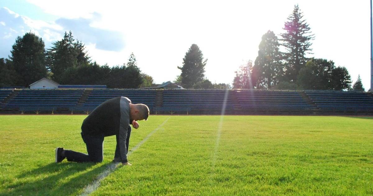 Supreme Court weighs case of high school coach who lost his job after praying on the field