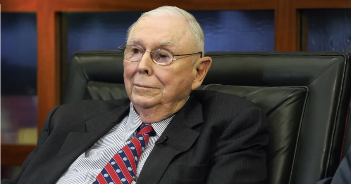 Charlie Munger, Warren Buffett's right-hand man at Berkshire Hathaway, dies at 99