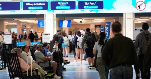 TSA PreCheck Touchless ID can save you time as airport lines get longer. Here's how to sign up.