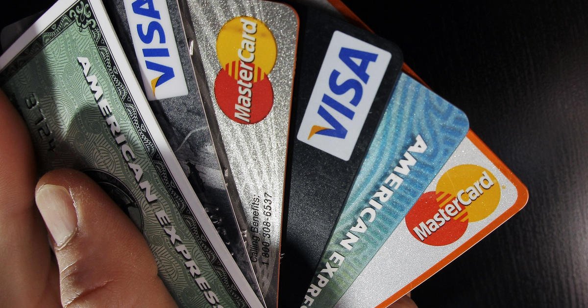 5 credit card perks that can help you fight inflation