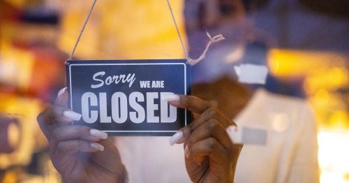 Which stores will be closed on Thanksgiving?