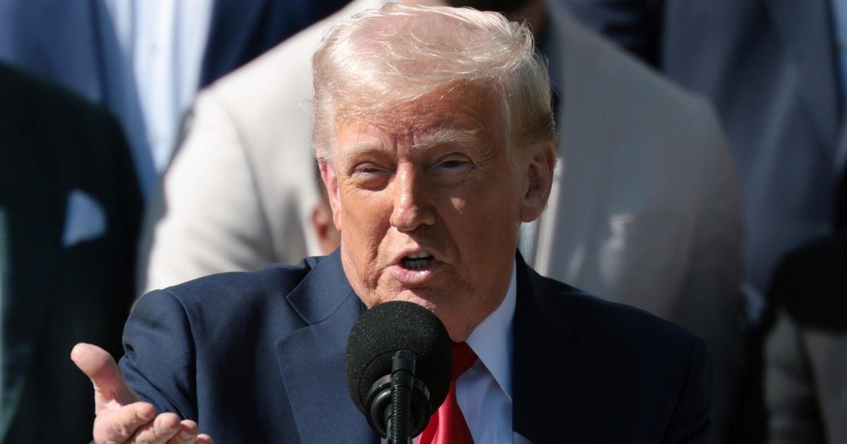 60% of Latino voters think U.S. is headed in wrong direction, new poll finds