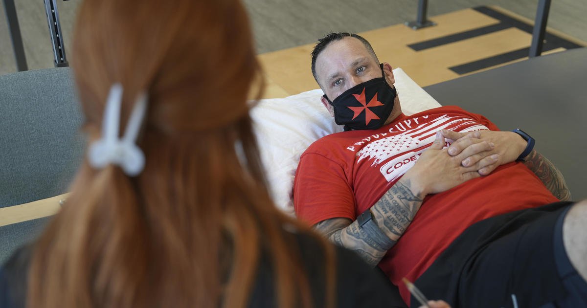Doctors struggle with how to help patients with heart conditions after COVID-19 image banner