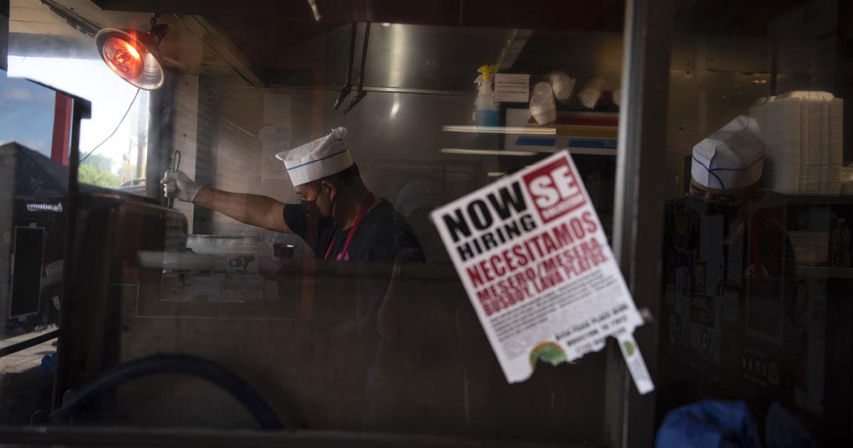 Restaurants struggle to hire amid 20-year high for job openings