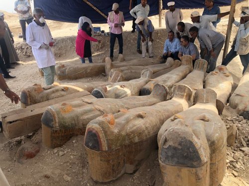 Archaeologists Discover 20 Sealed Ancient Egyptian Coffins