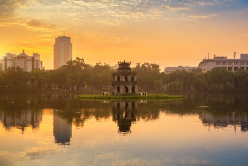 To Truly Experience These Five Cities, Wake Before Sunrise