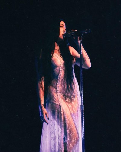 Noah Cyrus Leaves Little To Imagination In Sheer Lace Dress And Thong During The Hardest Part