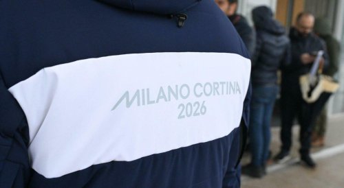 Olimpiadi Milano Cortina, cercasi 18mila volontari: garantito il vitto ma non l'alloggio