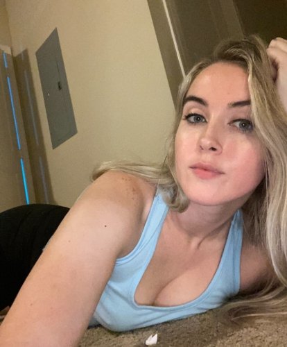 Emilycc Twitch Biography Age Instagram Net Worth Celeb Data Flipboard