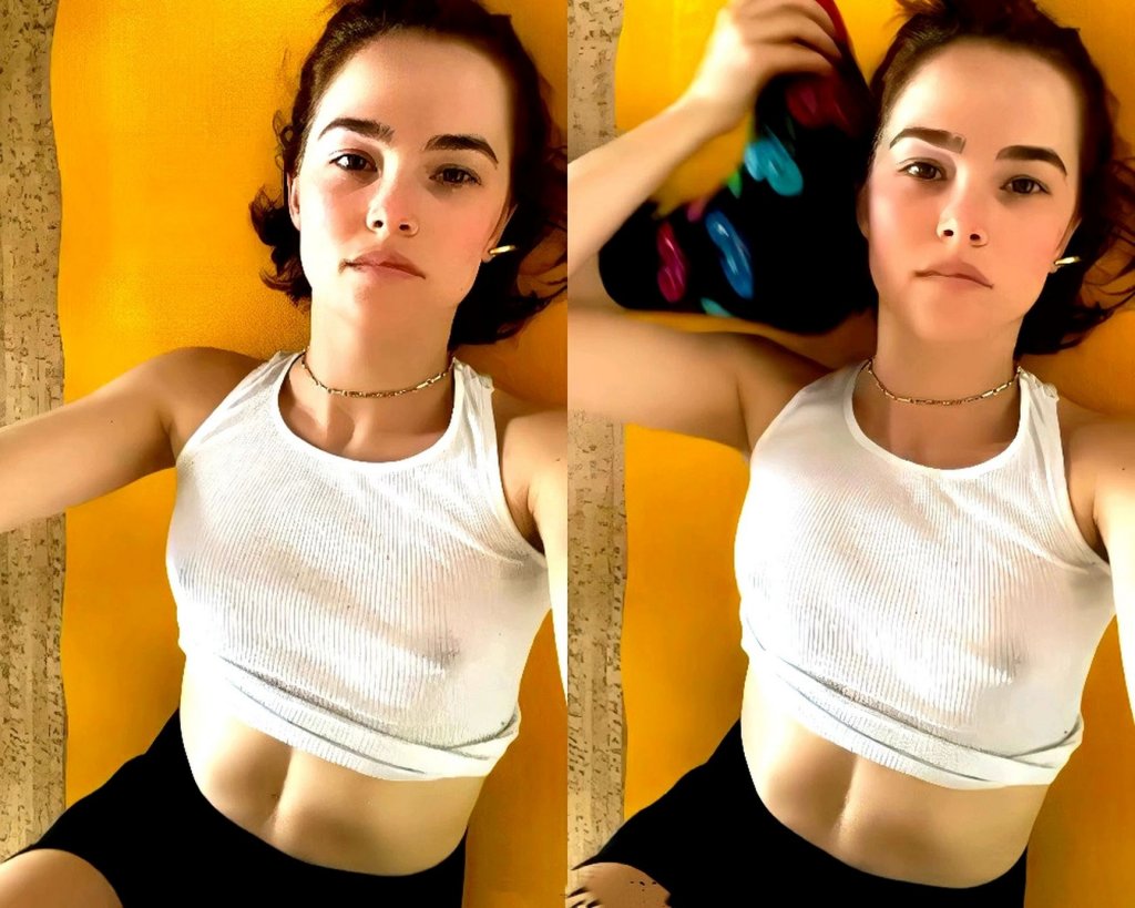 Zoey deutch topless