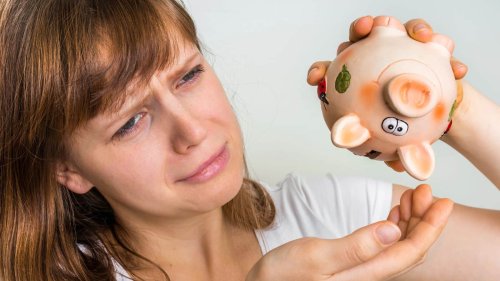 7 Things to Stop Buying in 2025 to Protect Your Budget