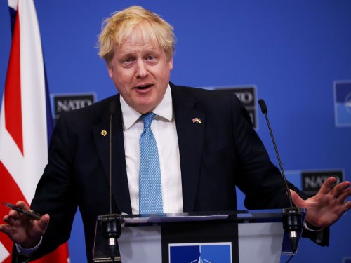 Grande-Bretagne: Boris Johnson entend s'affranchir du protocole post-Brexit pour l'Irlande du Nord, selon un média