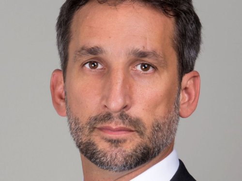 HEC crée son bachelor et fait chavirer la dernière digue qui protégeait le modèle prépa