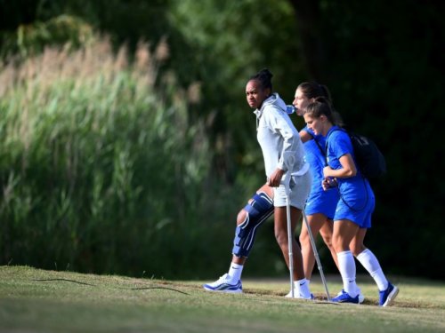 Mondial : les Bleues sans Katoto, les nuages s'accumulent