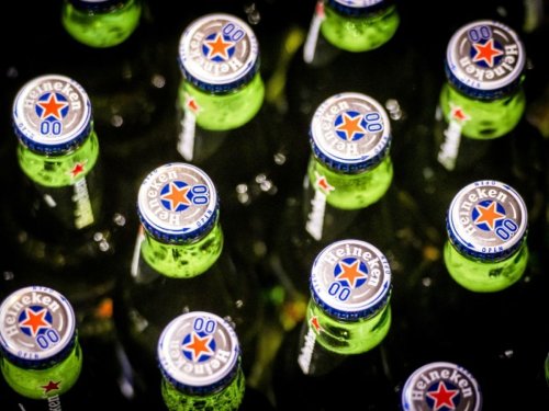 Heineken s'excuse pour avoir créé le "doute" autour de son départ de Russie