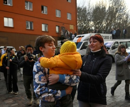 En Ukraine, le retour d'enfants enlevés par la Russie