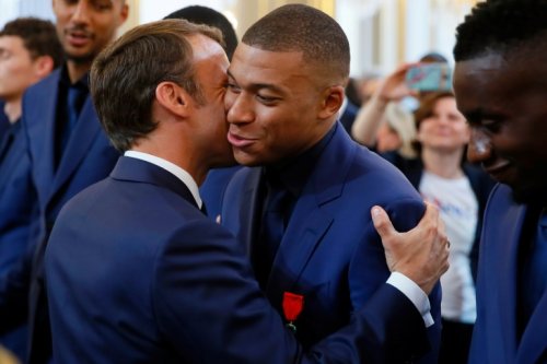 PSG : Mbappé a consulté Macron et apprécié ses "bons conseils"