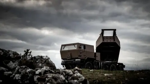 « Un engin 100 % français, concurrent du Himars » : Foudre, le lance-roquettes que personne n’attendait