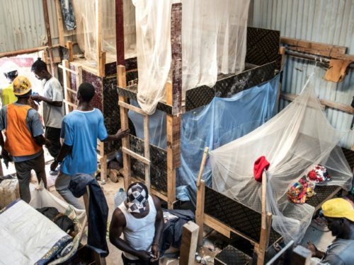 Dans la ville du futur du Sénégal, la vie de forçats des travailleurs étrangers