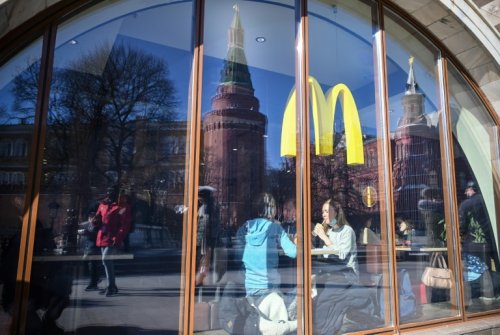 Après plus de 30 ans, McDonald's quitte définitivement la Russie