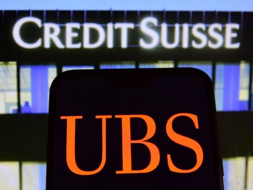 Credit Suisse : le rachat "incompréhensible" d'une banque "sulfureuse", juge Michel Santi