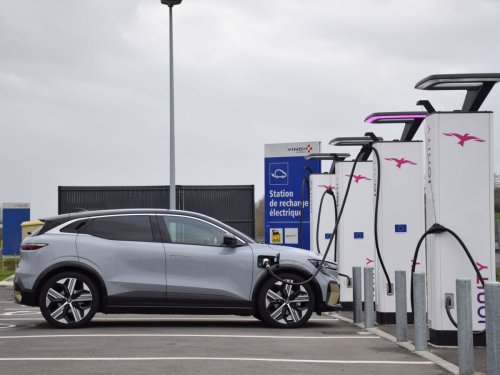 Temps de charge des voitures électriques : la grande hypocrisie de nombreux constructeurs