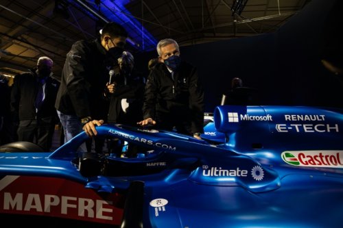 Renault joue son avenir électrique et haut de gamme à Dieppe avec Alpine