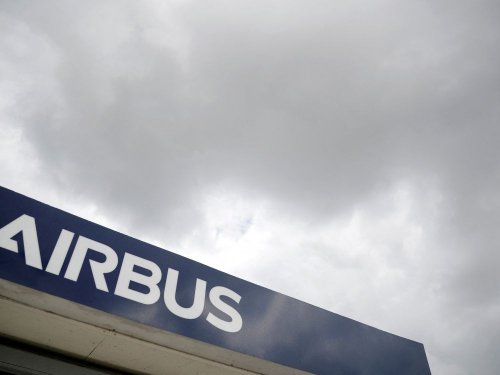 Airbus prévoit 10 milliards d'euros pour se prémunir contre les crises, rapporte le FT
