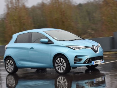 Renault Zoé : dix ans après, faut-il encore acheter la citadine électrique?